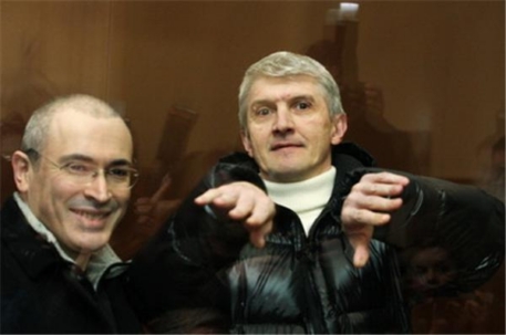 Ходорковскому и Лебедеву продлили арест до 17 ноября