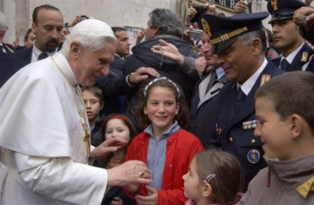 Папа Римский призвал бороться с несправедливостью глобально