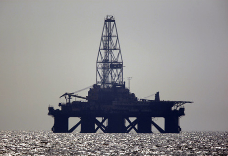 Казахстан увеличил вывозные таможенные пошлины на нефть в два раза