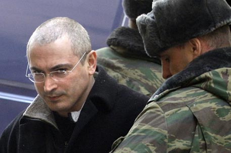 Суд продлил арест Ходорковского и Лебедева до 17 мая