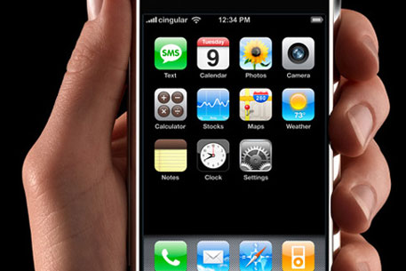 Apple устранила уязвимость в системе защиты iPhone