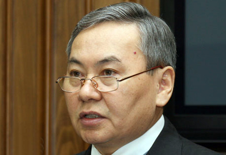 Назарбаев поручил усилить контроль за исполнением местных бюджетов