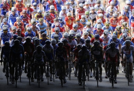Велокоманда "Астана" попросила отсрочку у UCI