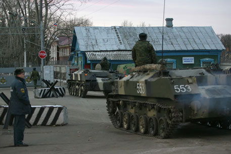 Жизни сотрудников военных складов в Ульяновске спасли учения