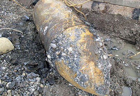 В Западном Казахстане нашли авиационную бомбу времен ВОВ
