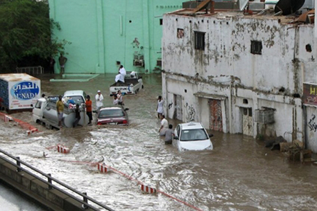 Жертвами наводнений в Саудовской Аравии стали 14 человек