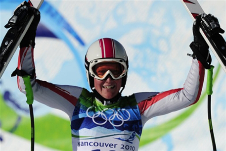 В Ванкувере австрийская лыжница завоевала золото в супергиганте