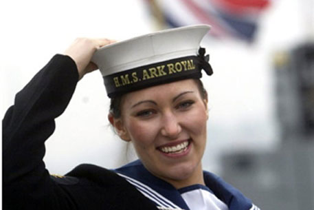 Британских женщин вернут на подводные лодки