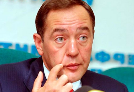 Медведев уволил своего советника за несоблюдение этики