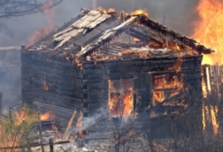 В подмосковном селе Моховое погибли трое пожарных