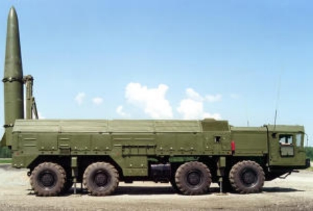 Россия начнет продажу ракетных комплексов "Искандер"
