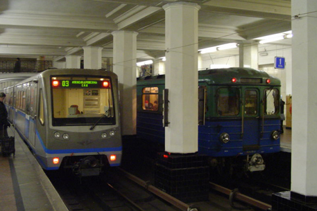 В московском метро эвакуировали пассажиров поезда