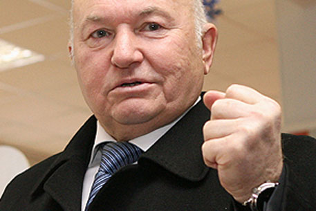Юрия Лужкова госпитализировали в кремлевскую больницу