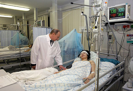 Путин обещал увеличить финансирование медицины вдвое