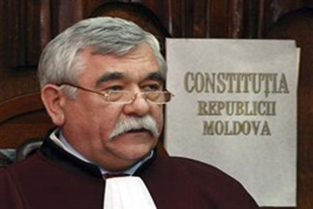 Суд утвердил Гимпу спикером парламента Молдавии