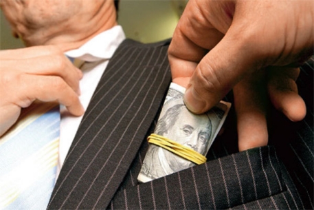 За полгода в Казахстане выявили 6 тысяч финансовых преступлений 