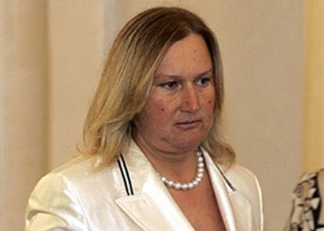 Жена Лужкова продала часть активов для погашения долга