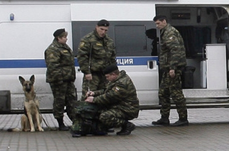 У жителя Петербурга нашли 89 гранат и огнестрельное оружие