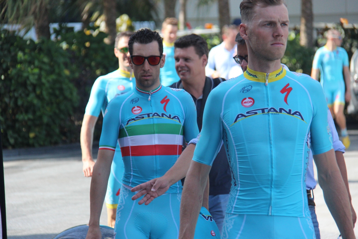 Велокоманда "Астана" в Дубае презентовала состав на сезон-2015. Фото 15
