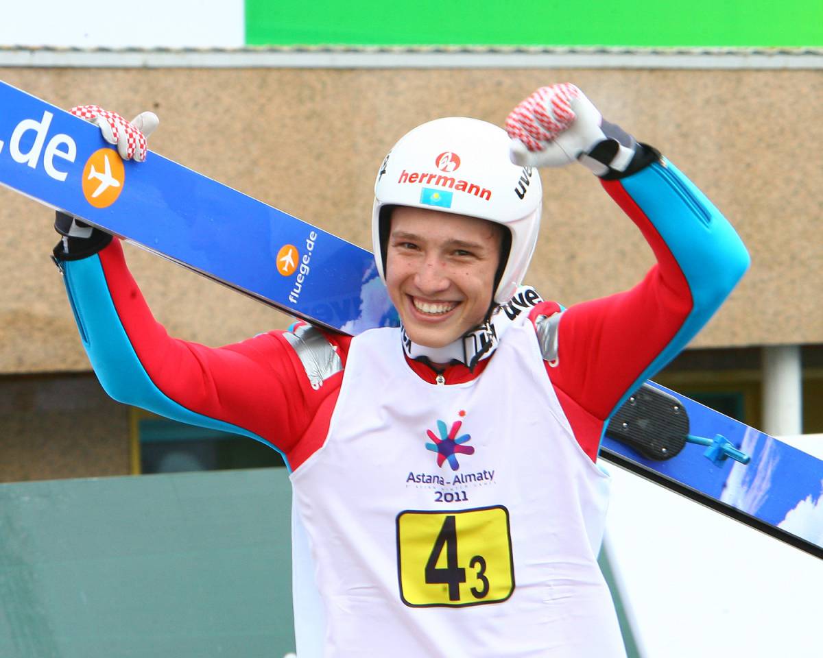 Станет флагманом казахстанских прыжков с трамплина? Или кто принес первую в истории страны медаль на ЧМ. Фото 1