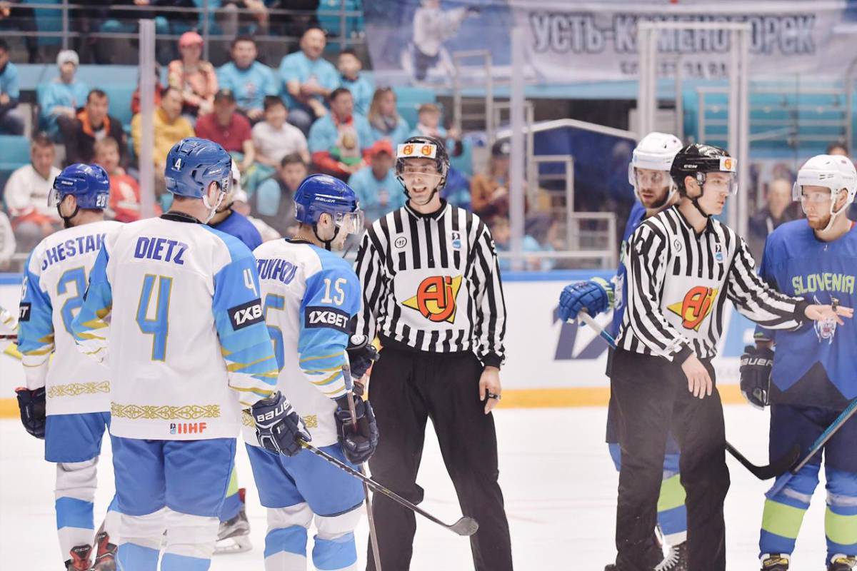 Сборная Казахстана по хоккею стартовала с победы над Словенией на домашнем чемпионате мира. Фото 4