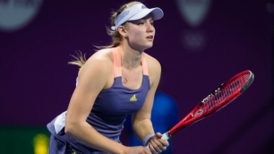 Елена Рыбакина проиграла сопернице из пятого десятка мирового рейтинга и вылетела с Australian Open