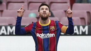 Месси установил рекорд "Барселоны" по числу игр