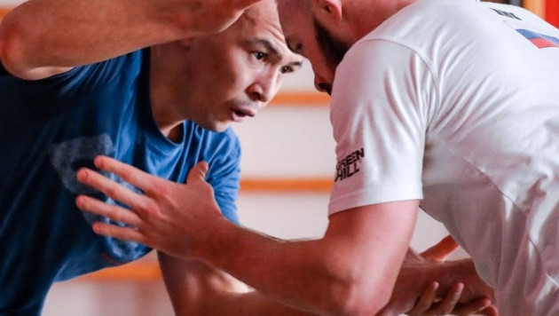 Казахский боец из России Дамир Исмагулов начал подготовку к бою в UFC