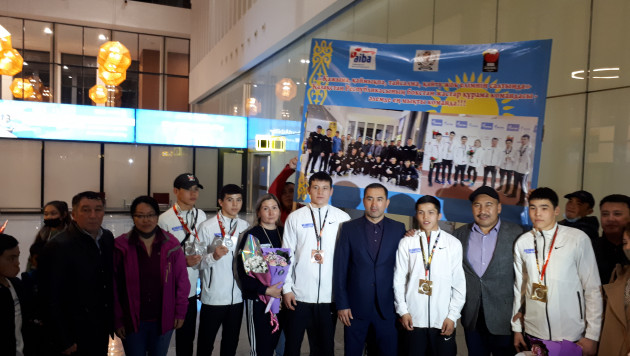 Обогнавшие Узбекистан с Украиной, или как с кумысом, шашу и бауырсаками встречали победителей МЧМ-2021 в Казахстане