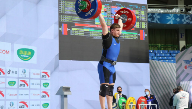 Казахстан занял первое место на ЧА по тяжелой атлетике. Тренер сборной подвел итоги