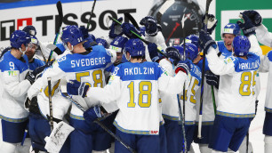 Как сборная Казахстана сотворила главную сенсацию ЧМ-2021 по хоккею. Видео победы над Финляндией и раздевалка