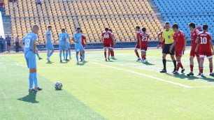 Казахстанский клуб выдвинул ультиматум футболистам - играй бесплатно или на выход