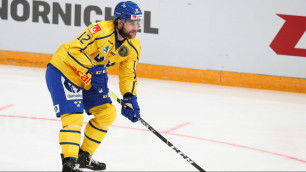 Новый нападающий из Швеции дебютирует за "Барыс". Назван состав на матч КХЛ