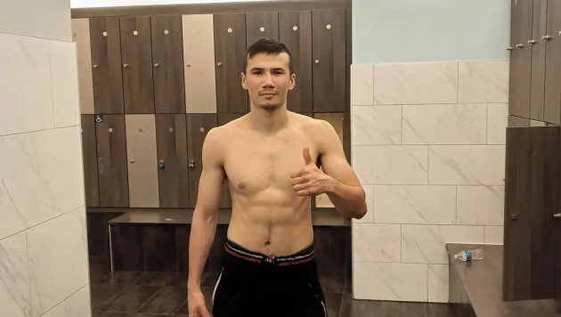 Казахстанский боксер из веса Головкина дебютировал в США с победы
