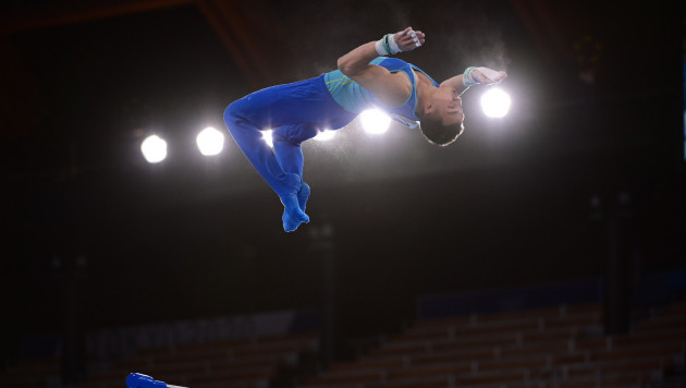 Лидер сборной Казахстана по спортивной гимнастике остался без медали ЧМ