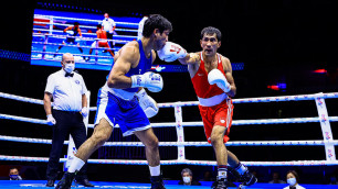 Видео нокаута, или как казахстанский боксер выиграл досрочно и вышел в 1/4 финала ЧМ-2021