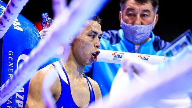AIBA обратилась к чемпиону мира из Казахстана