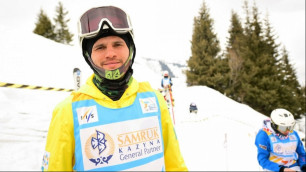 Казахстанец Павел Колмаков завоевал серебро этапа Кубка мира по могулу