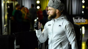 Уроженец Казахстана выбрал топового соперника в UFC для титульного боя