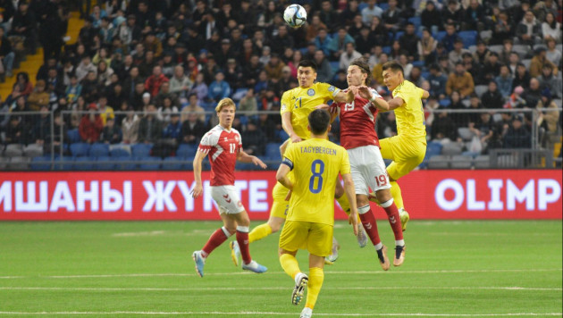 Квалификация Евро-2024: Казахстан пропустил два мяча от Дании в первом тайме