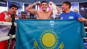 Двух казахстанских боксеров "дисквалифицировали" после побед нокаутами