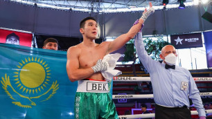 Чемпион Азии из Казахстана подтвердил свое участие в андеркарте у Канело