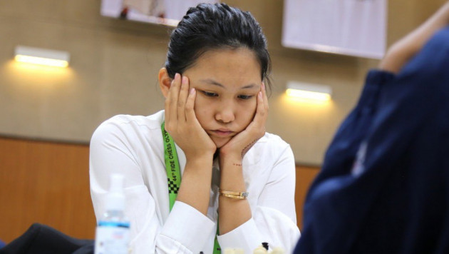Бибисара Асаубаева обыграла сильнейшую шахматистку мира и сотворила сенсацию