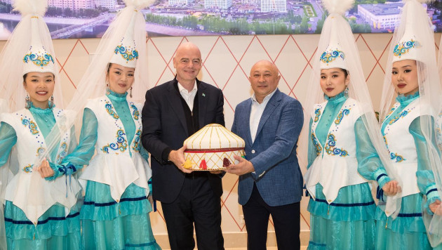 Президент ФИФА прибыл в Казахстан с официальным визитом
