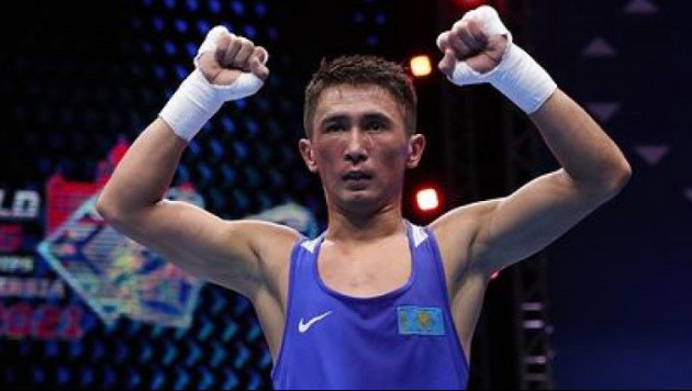 Казахский Ломаченко будет биться за золото ЧМ-2023 по боксу