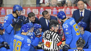 Главный тренер сборной Казахстана назвал причины самого крупного поражения на ЧМ по хоккею
