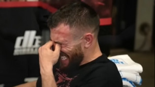 Ломаченко расплакался после спорного поражения в бою за звание абсолютного чемпиона