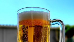 Почему пиво опасно пить в жару