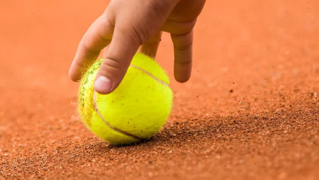Казахстанского теннисиста отстранили по подозрению в договорных матчах
