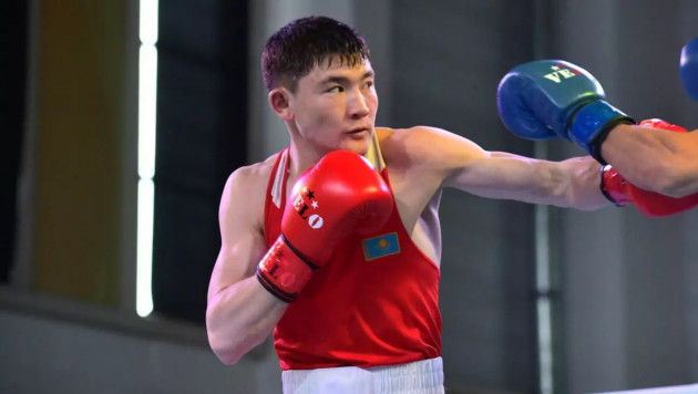 Казахстанского боксера лишили медали на Азиаде-2023